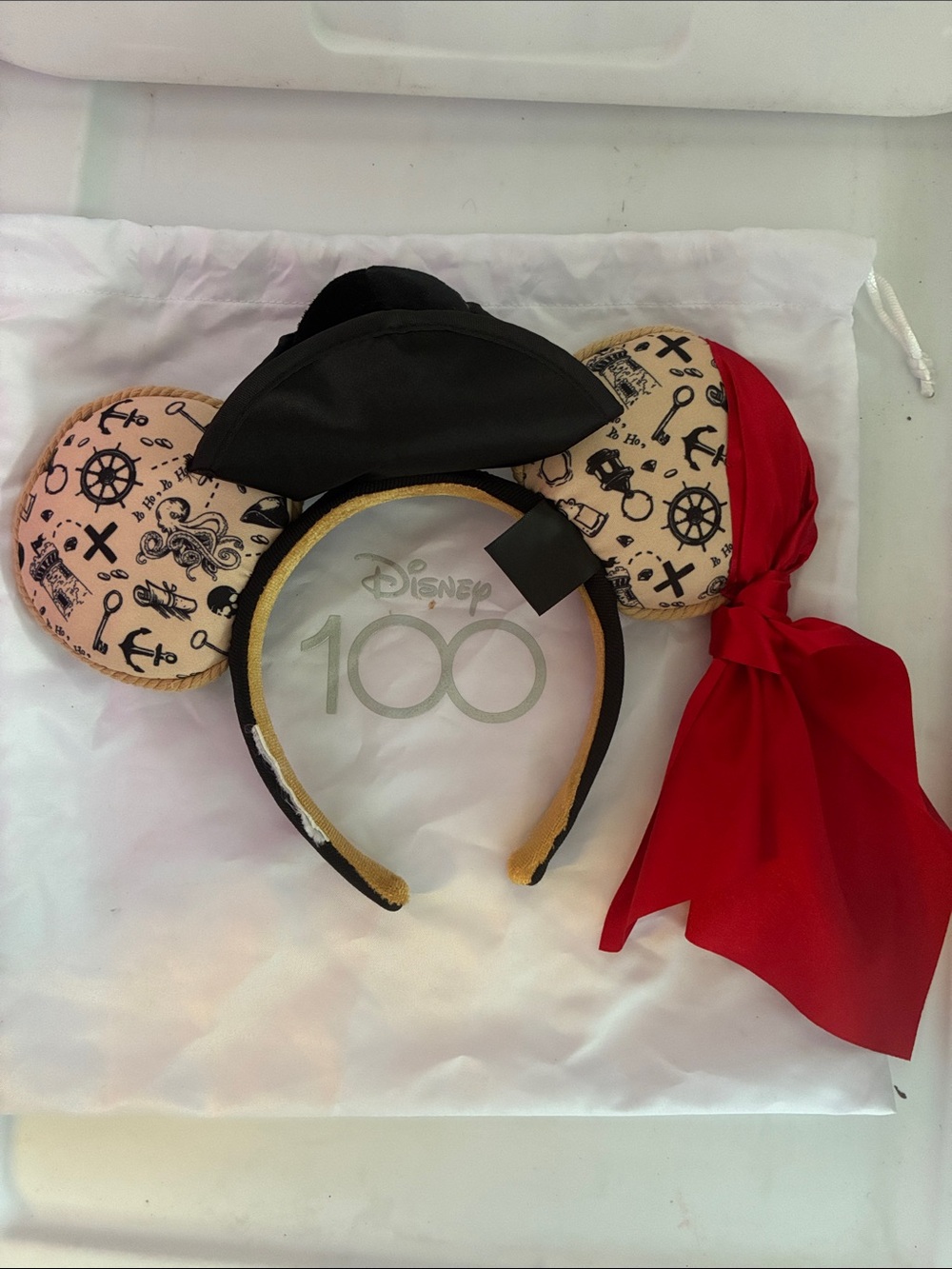 Disneyland Paris Pirates of the Caribbean Minnie Ears Headband